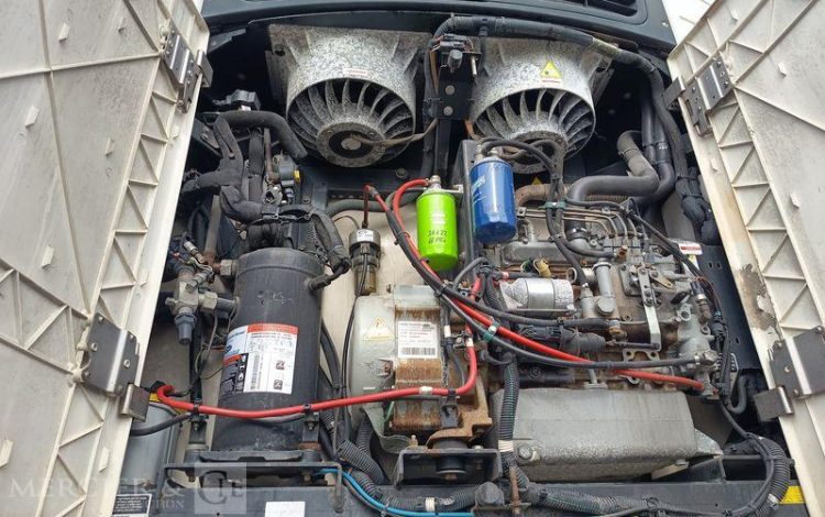 SCHMITZ SREM FRIGO 3 ESSIEUX GROUPE FROID CARRIER – POUR PIECES SANS CG  R0479BCL