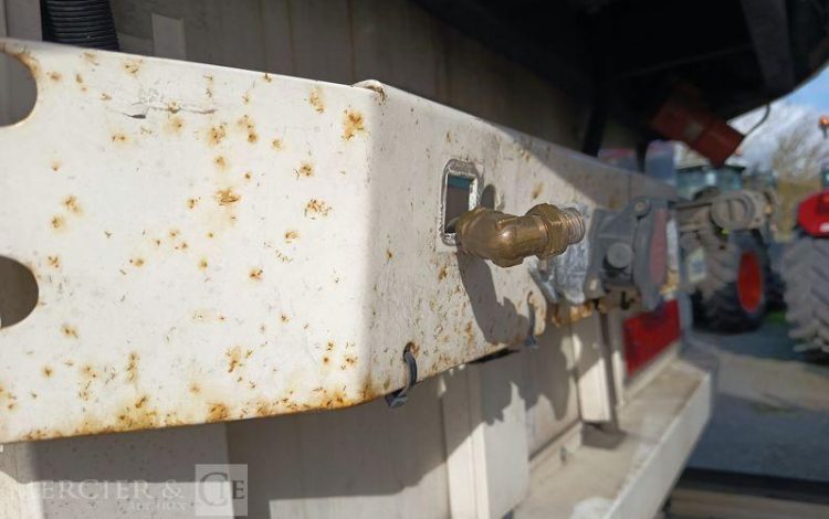 SCHMITZ SREM FRIGO 3 ESSIEUX GROUPE FROID CARRIER – POUR PIECES SANS CG  R047BCL