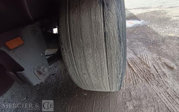 SCHMITZ SREM FRIGO 3 ESSIEUX GROUPE FROID CARRIER – POUR PIECES SANS CG  R0479BCL