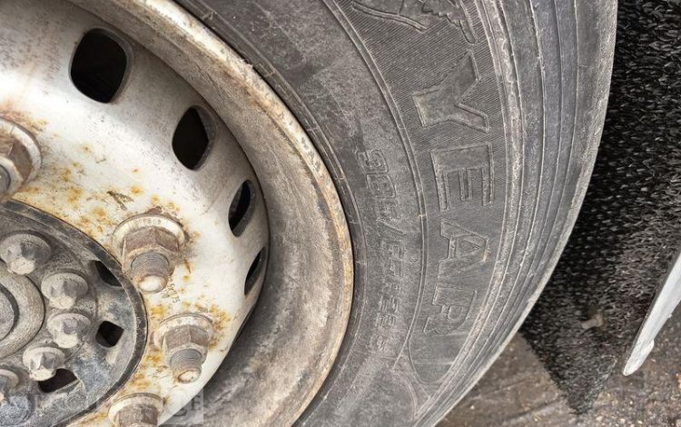 SCHMITZ SREM FRIGO 3 ESSIEUX GROUPE FROID CARRIER – POUR PIECES SANS CG  R0479BCL