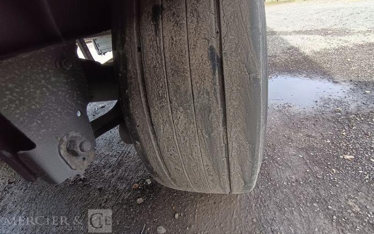 SCHMITZ SREM FRIGO 3 ESSIEUX GROUPE FROID CARRIER – POUR PIECES SANS CG  R0479BCL