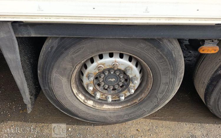 SCHMITZ SREM FRIGO 3 ESSIEUX GROUPE FROID CARRIER – POUR PIECES SANS CG  R047BCL