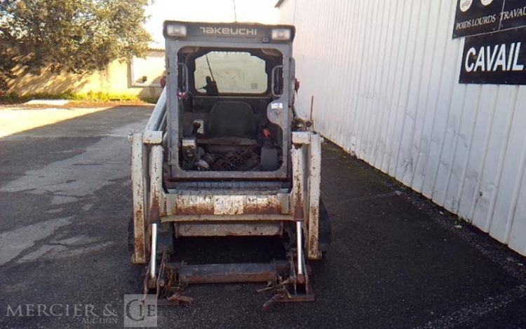 TAKEUCHI TAKEUCHI TL220 Moteur HS  TL220