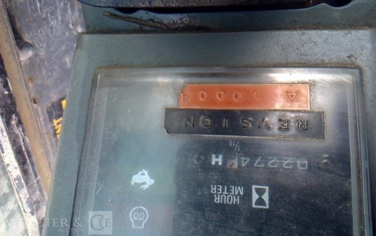 TAKEUCHI TAKEUCHI TL220 Moteur HS  TL220