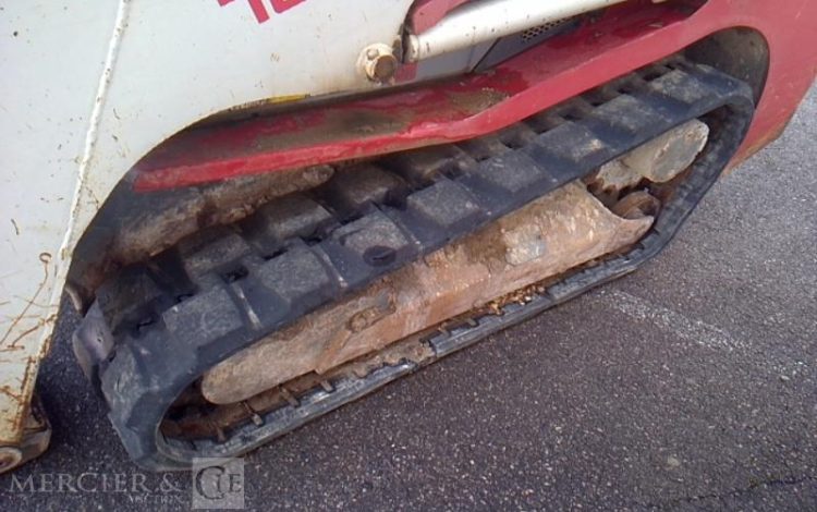 TAKEUCHI TAKEUCHI TL220 Moteur HS  TL220