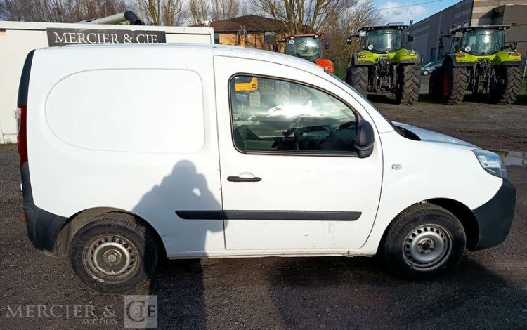 RENAULT KANGOO EXPRESS COMPACT GD CFT DCI 75 BLANC FM-672-LL