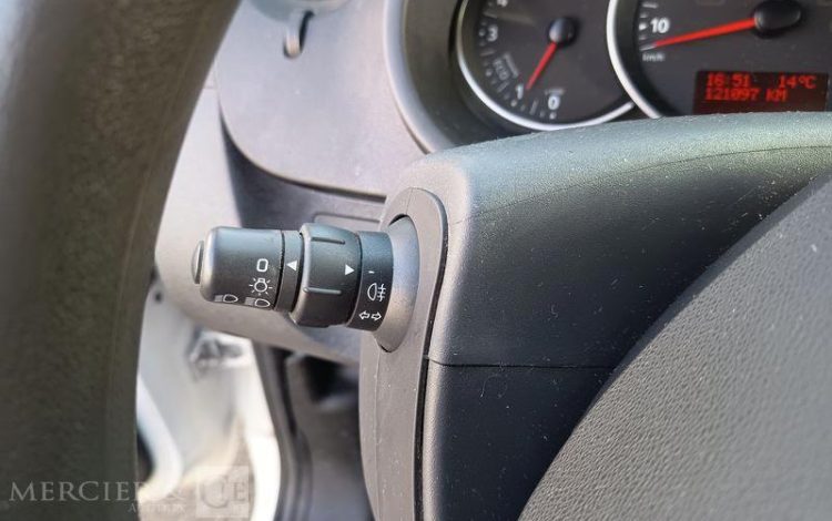 RENAULT KANGOO EXPRESS COMPACT GD CFT DCI 75 BLANC FM-672-LL