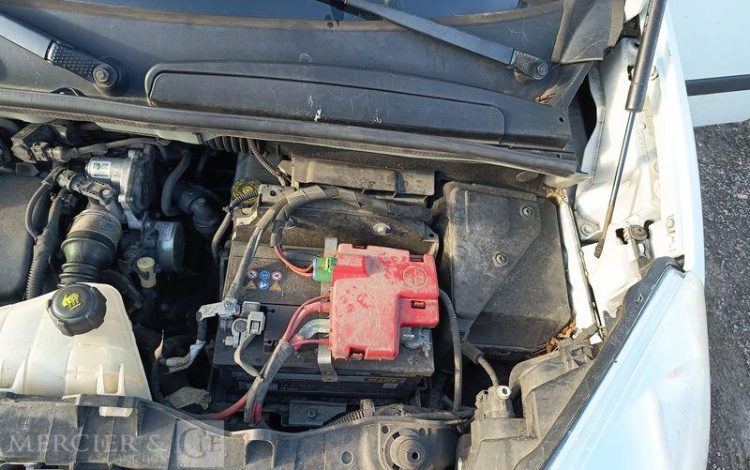 RENAULT KANGOO EXPRESS COMPACT GD CFT DCI 75 BLANC FM-672-LL