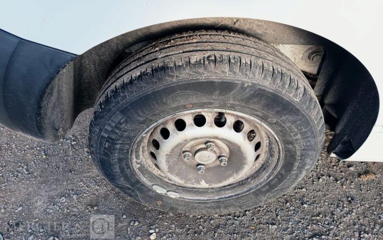 RENAULT KANGOO EXPRESS COMPACT GD CFT DCI 75 BLANC FM-672-LL