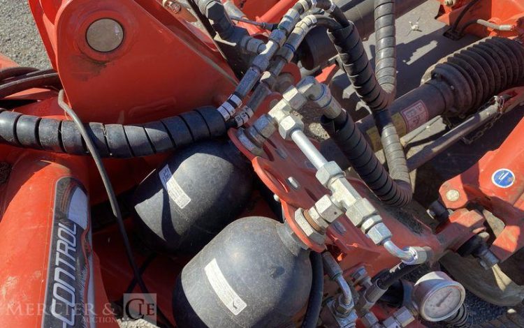 KUHN FAUCHEUSE CONDITIONNEUSE A DISQUE FC 9530D-FF – ANNEE 2021  111