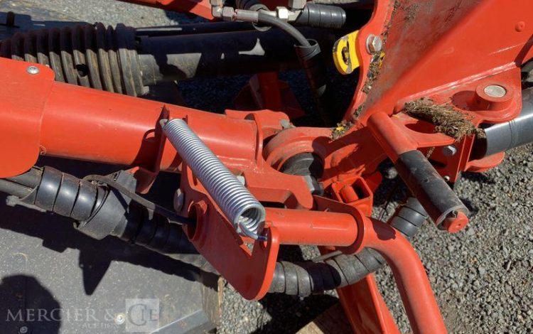KUHN FAUCHEUSE CONDITIONNEUSE A DISQUE FC 9530D-FF – ANNEE 2021  111