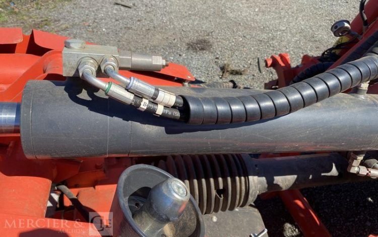 KUHN FAUCHEUSE CONDITIONNEUSE A DISQUE FC 9530D-FF – ANNEE 2021  111