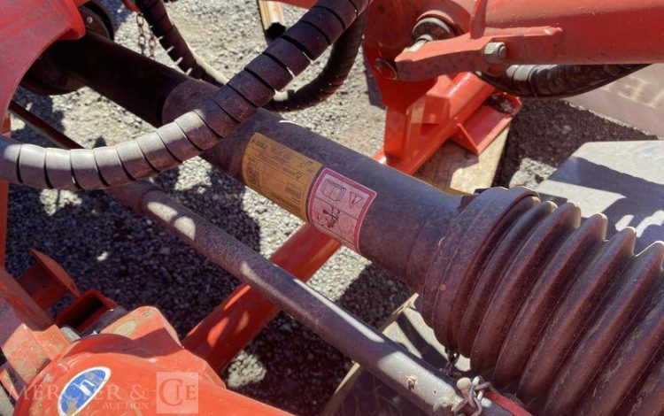 KUHN FAUCHEUSE CONDITIONNEUSE A DISQUE FC 9530D-FF – ANNEE 2021  111