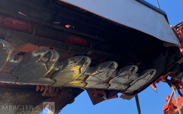 KUHN FAUCHEUSE CONDITIONNEUSE A DISQUE FC 9530D-FF – ANNEE 2021  111