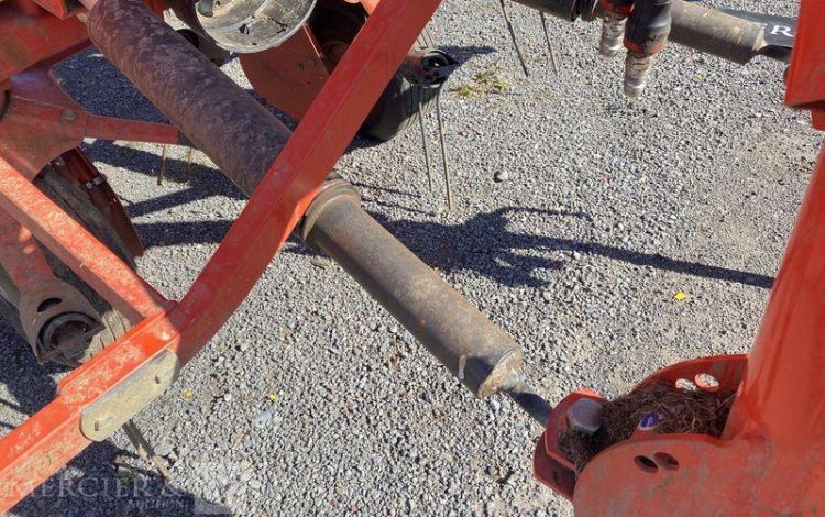 KUHN GIROFANEUR GF 8703 – ANNEE 2023  373