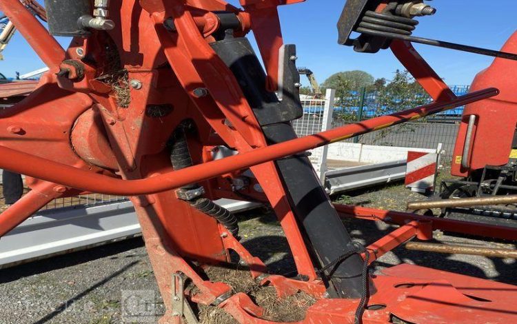 KUHN GIROFANEUR GF 8703 – ANNEE 2023  373