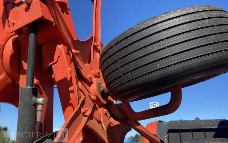 KUHN GIROFANEUR GF 8703 – ANNEE 2023  373