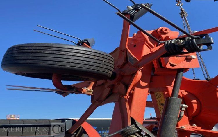 KUHN GIROFANEUR GF 8703 – ANNEE 2023  373