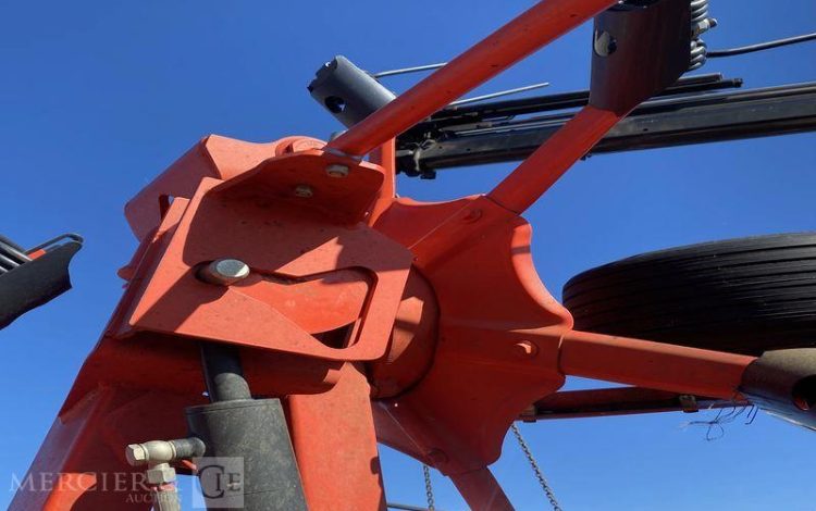 KUHN GIROFANEUR GF 8703 – ANNEE 2023  373