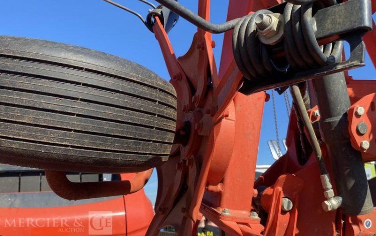 KUHN GIROFANEUR GF 8703 – ANNEE 2023  373