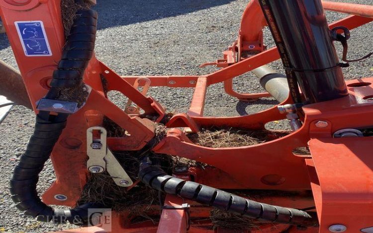 KUHN GIROFANEUR GF 8703 – ANNEE 2023  373