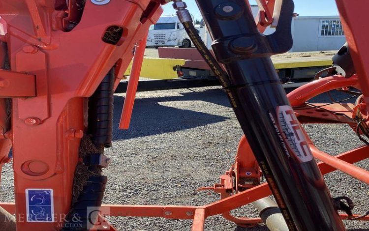 KUHN GIROFANEUR GF 8703 – ANNEE 2023  373