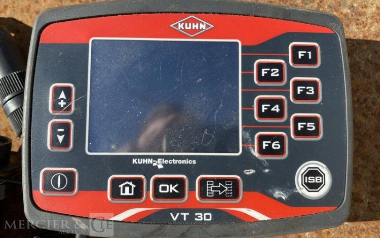 KUHN PRESSE A BALLE RONDE CHAMBRE VARIABLE VB 3160 OF – ANNEE 2021  733