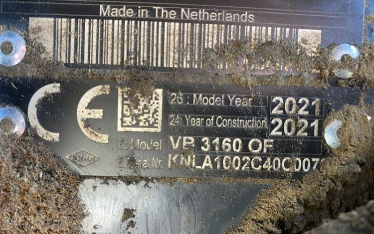 KUHN PRESSE A BALLE RONDE CHAMBRE VARIABLE VB 3160 OF – ANNEE 2021  733