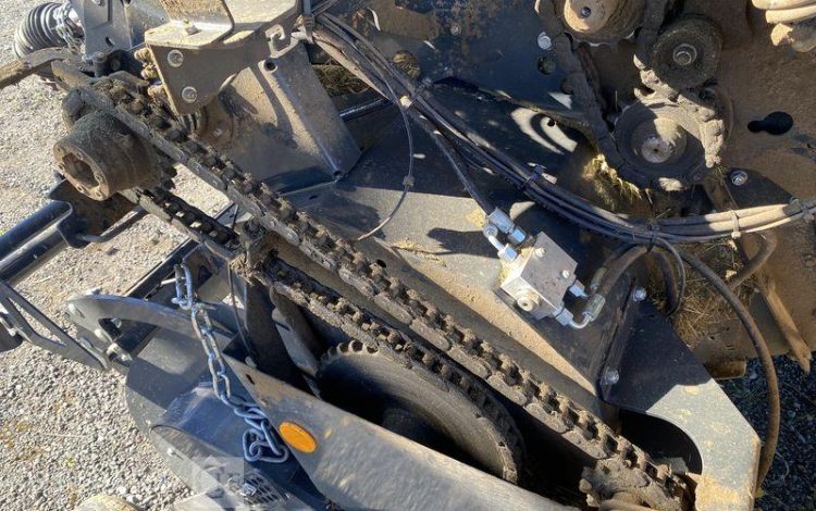 KUHN PRESSE A BALLE RONDE CHAMBRE VARIABLE VB 3160 OF – ANNEE 2021  733