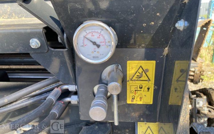 KUHN PRESSE A BALLE RONDE CHAMBRE VARIABLE VB 3160 OF – ANNEE 2021  733