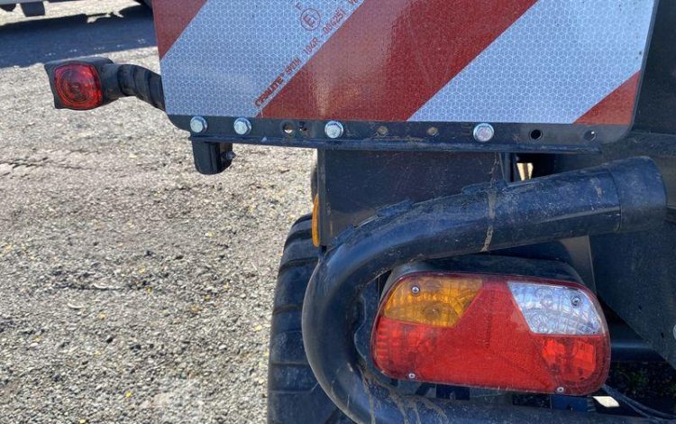 KUHN PRESSE A BALLE RONDE CHAMBRE VARIABLE VB 3160 OF – ANNEE 2021  733