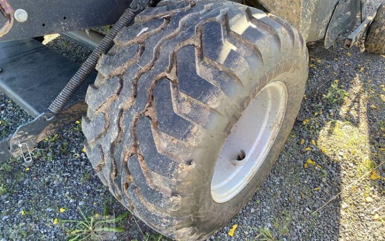 KUHN PRESSE A BALLE RONDE CHAMBRE VARIABLE VB 3160 OF – ANNEE 2021  733