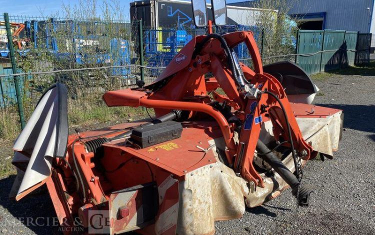 KUHN FAUCHEUSE CONDITIONNEUSE A DISQUES FRONTALE FC3525DF-FF – ANNEE 2021  828
