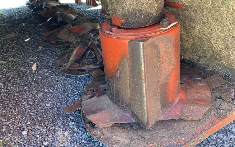 KUHN FAUCHEUSE CONDITIONNEUSE A DISQUES FRONTALE FC3525DF-FF – ANNEE 2021  828