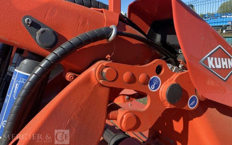 KUHN FAUCHEUSE CONDITIONNEUSE A DISQUES FRONTALE FC3525DF-FF – ANNEE 2021  828