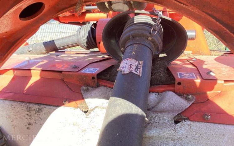 KUHN FAUCHEUSE CONDITIONNEUSE A DISQUES FRONTALE FC3525DF-FF – ANNEE 2021  828