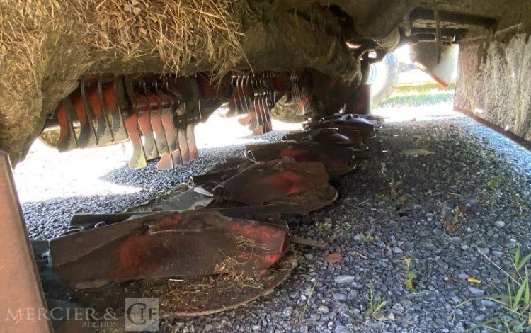 KUHN FAUCHEUSE CONDITIONNEUSE A DISQUES FRONTALE FC3525DF-FF – ANNEE 2021  828