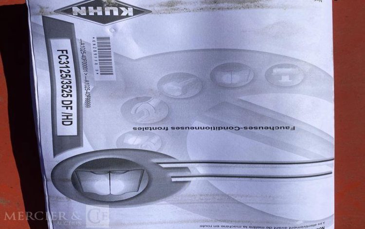 KUHN FAUCHEUSE CONDITIONNEUSE A DISQUES FRONTALE FC3525DF-FF – ANNEE 2021  828