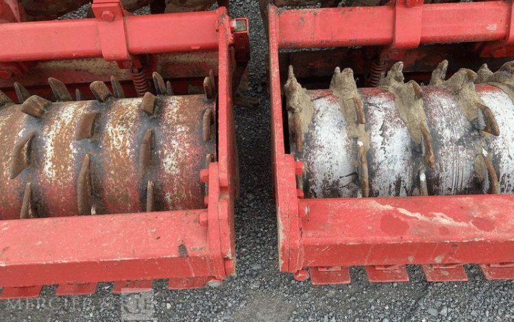 KVERNELAND HERSE ROTATIVE HYDRAULIQUE – LARGEUR 6M  71485