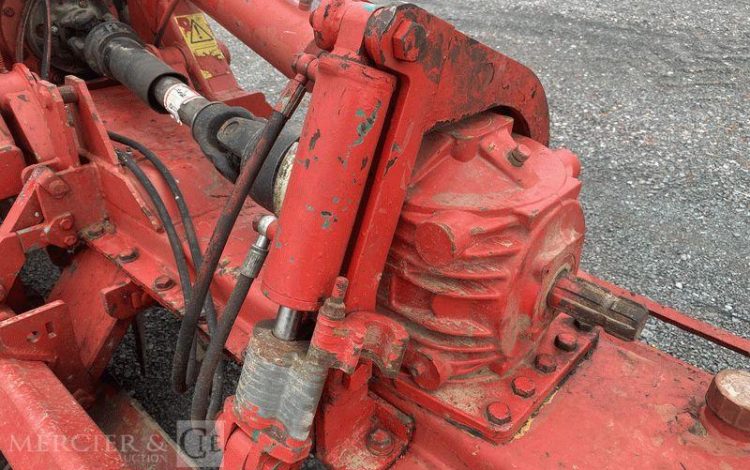 KVERNELAND HERSE ROTATIVE HYDRAULIQUE – LARGEUR 6M  71485