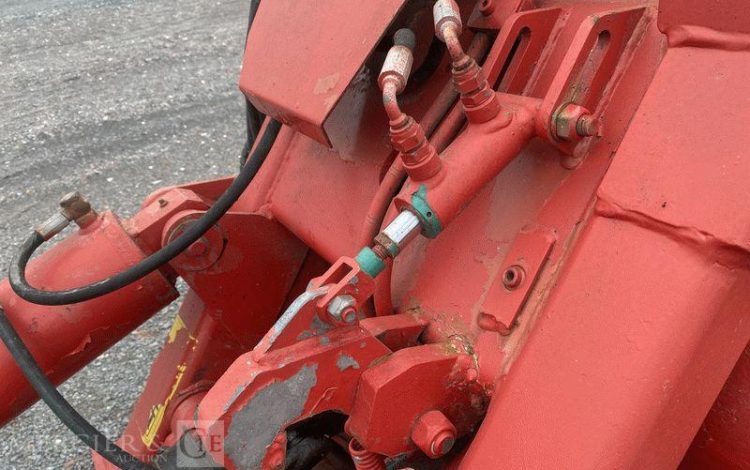 KVERNELAND HERSE ROTATIVE HYDRAULIQUE – LARGEUR 6M  71485