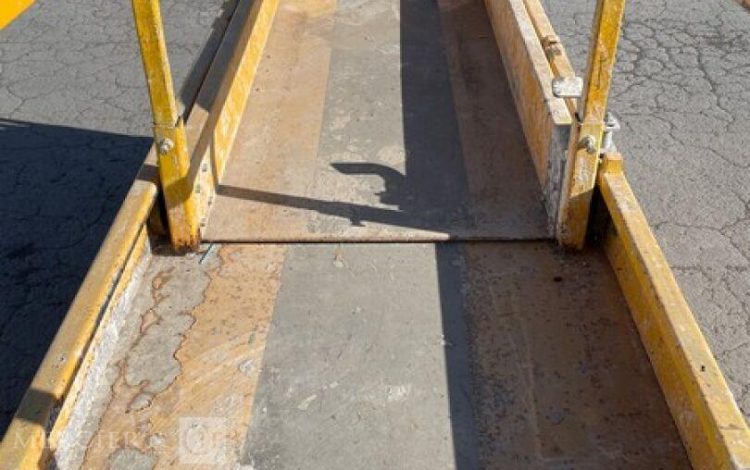 HAULOTTE COMPACT 8  SCI010166