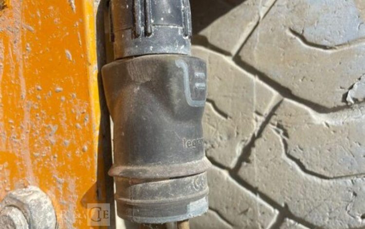 HAULOTTE COMPACT 8  SCI010166