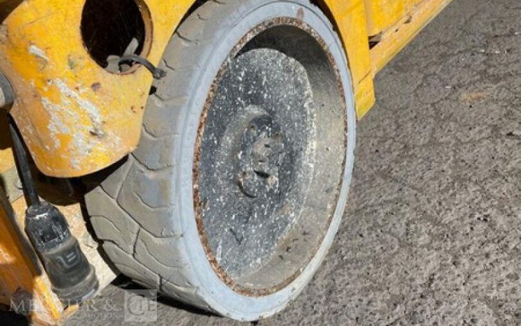 HAULOTTE COMPACT 8  SCI010166