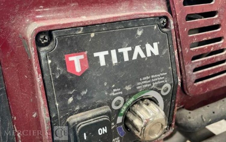 TITAN 1040  AIR010583