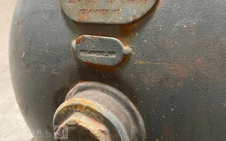 MAUGUIERE   COM010037