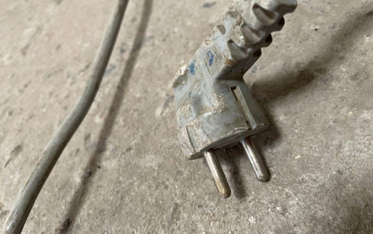 MAUGUIERE   COM010037