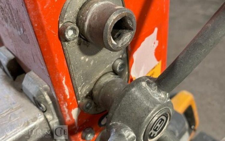 HUSQVARNA   FOR010808