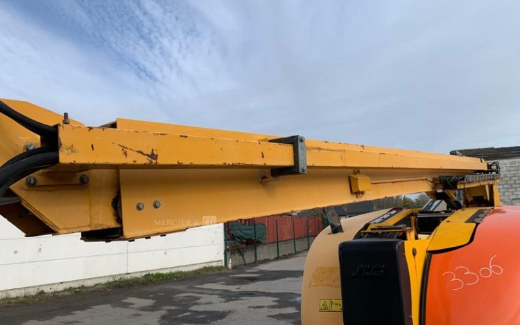 JLG 600AJ  3306
