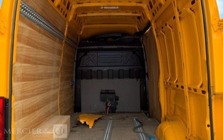 IVECO DAILY 35S16  VE1010236